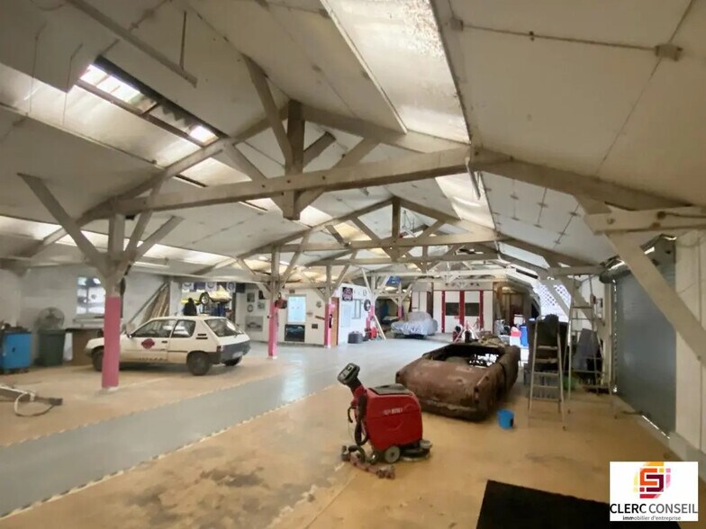 Local d'activités dans Ménesqueville à vendre - Photo intérieure – Image 1 sur 8