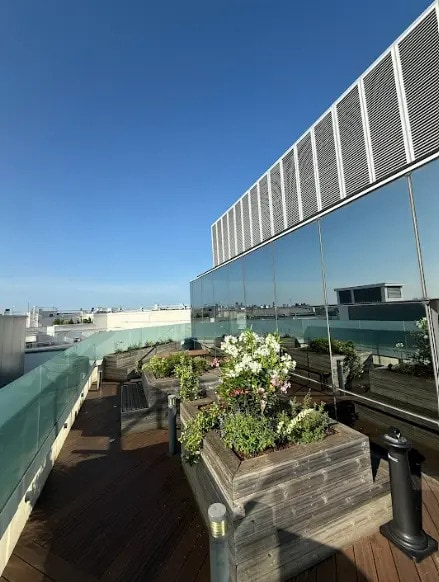 Bureau dans Boulogne-Billancourt à louer - Photo de l’immeuble – Image 3 sur 9