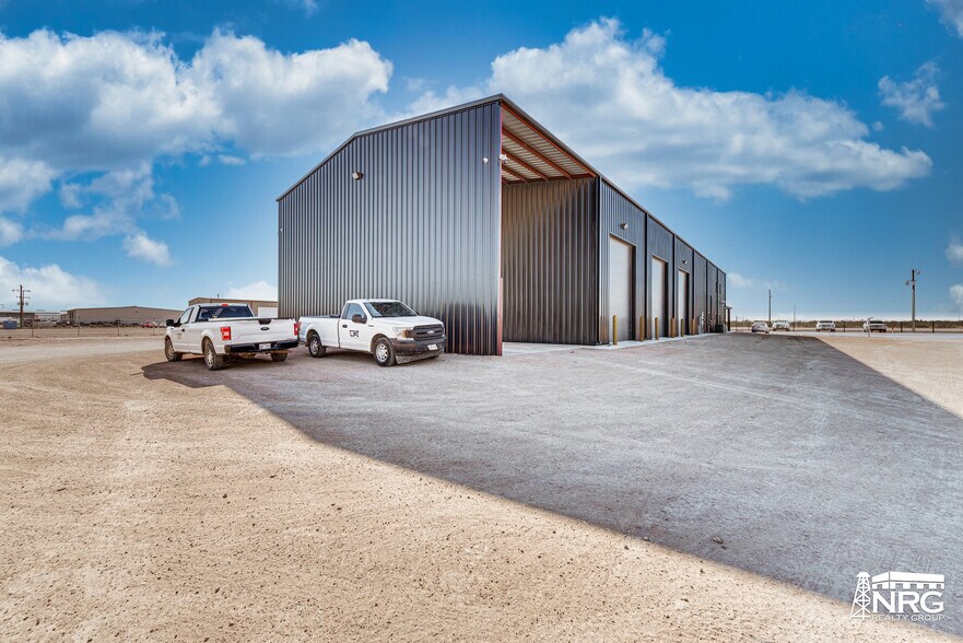 5620 N FM 1788, Midland, TX à louer - Photo de l’immeuble – Image 3 sur 13