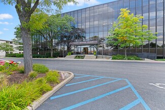 Plus de détails pour 1400 E Touhy Ave, Des Plaines, IL - Bureau à louer