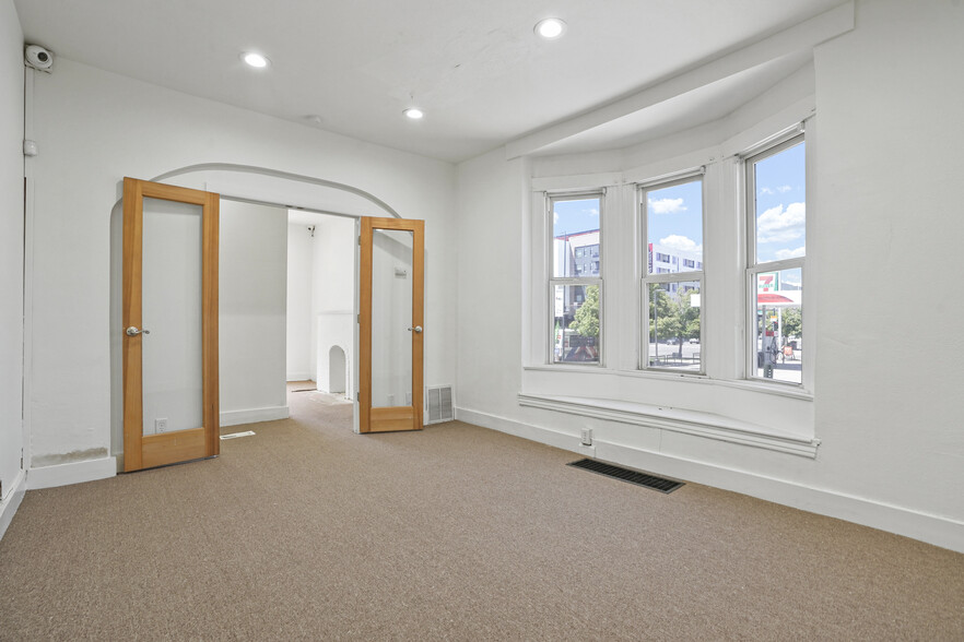 65 W Alameda Ave, Denver, CO à louer - Photo de l’immeuble – Image 3 sur 7