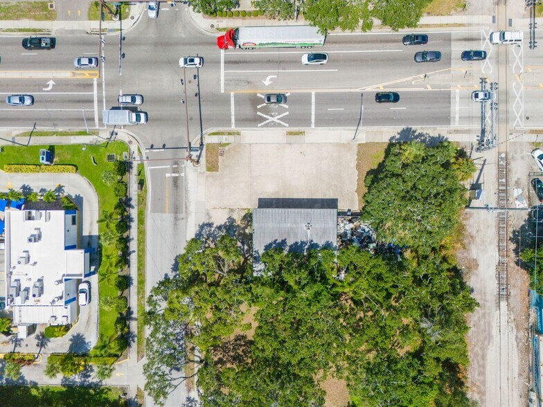 1000 N Washington Blvd, Sarasota, FL à vendre - Photo de l’immeuble – Image 3 sur 12