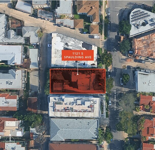 1121 S Spaulding Ave, Los Angeles, CA à vendre - Photo de l’immeuble – Image 2 sur 10
