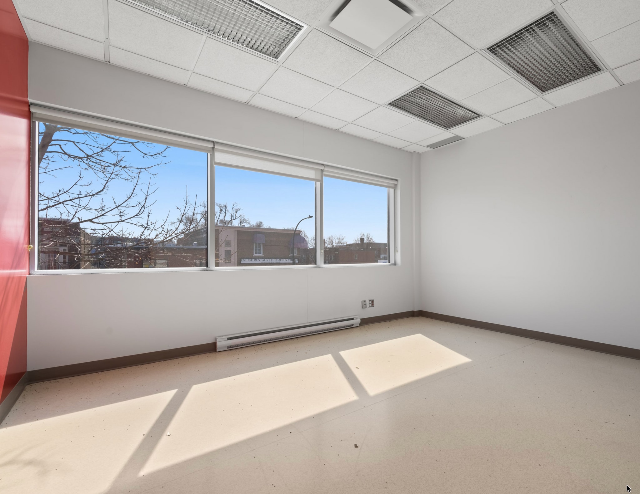 2507 Boul Rosemont, Montréal, QC à louer Photo intérieure– Image 1 sur 4