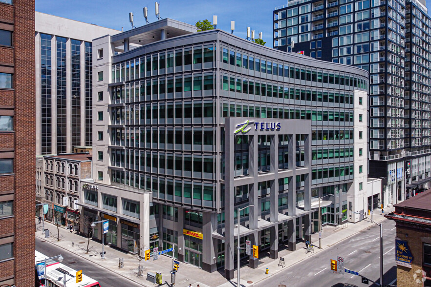 209-215 Slater St, Ottawa, ON à louer - Photo principale – Image 1 sur 4