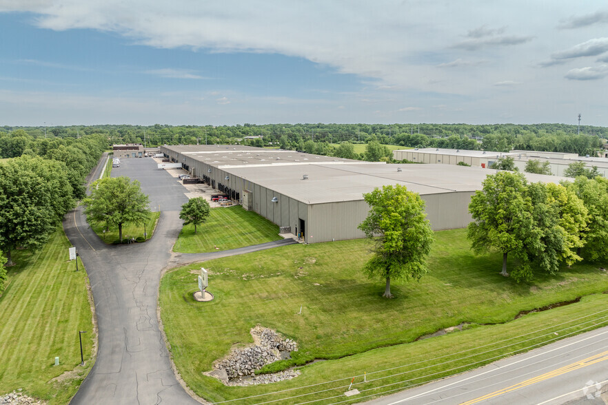 6606 Tussing Rd, Reynoldsburg, OH à louer - Aérien – Image 2 sur 5