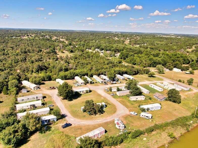 3701 S Pottawatomie Rd, Harrah, OK à vendre - Photo de l’immeuble – Image 2 sur 36