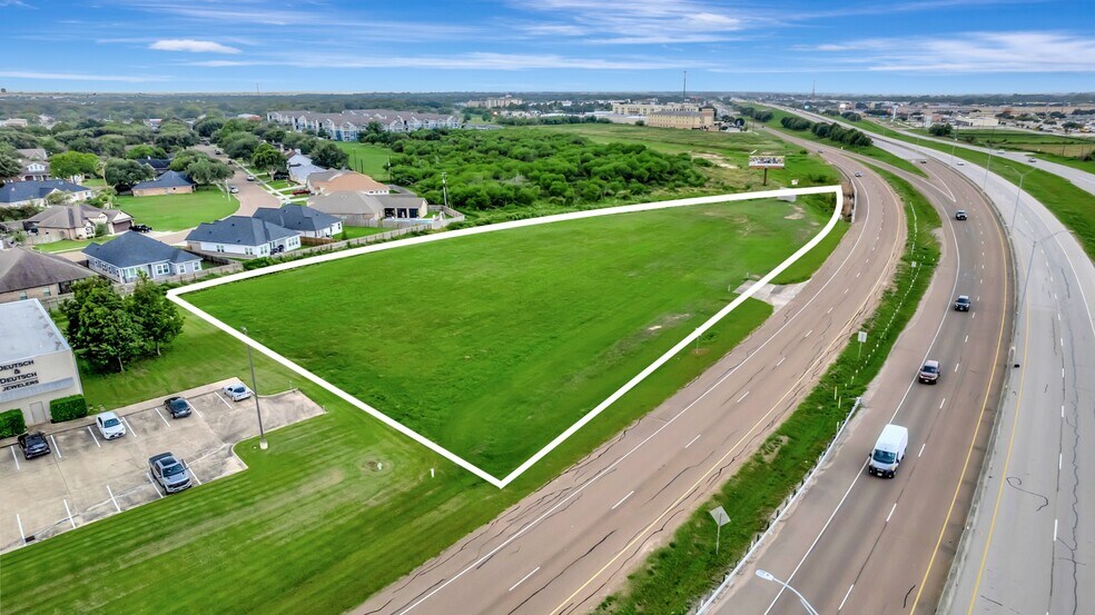 6201 Zac Lentz Pky, Victoria, TX à vendre - Photo de l’immeuble – Image 3 sur 11