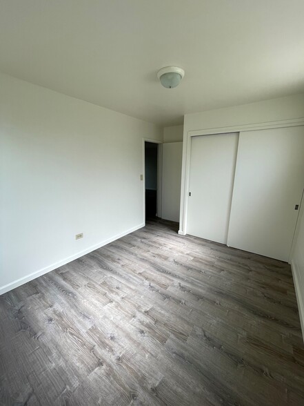 2458 Wilder Ave, Honolulu, HI à vendre - Photo intérieure – Image 2 sur 12