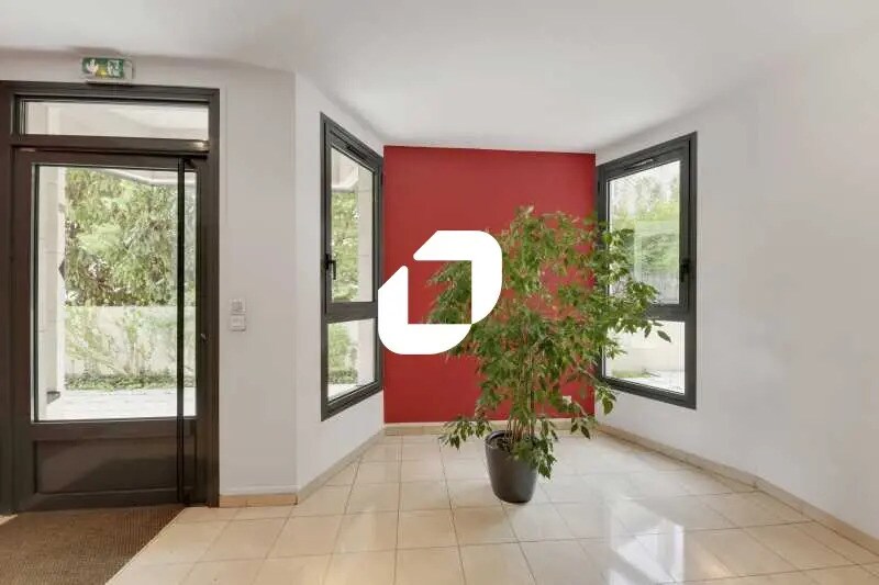 Bureau dans Saint-Cloud à louer - Photo de l’immeuble – Image 3 sur 14