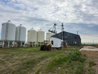 Plus de détails pour 5118 13th Ave, Simcoe, ND - Local d’activités à vendre