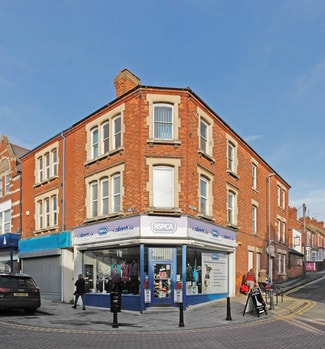 Plus de détails pour 68 High St, Rushden - Local commercial à louer