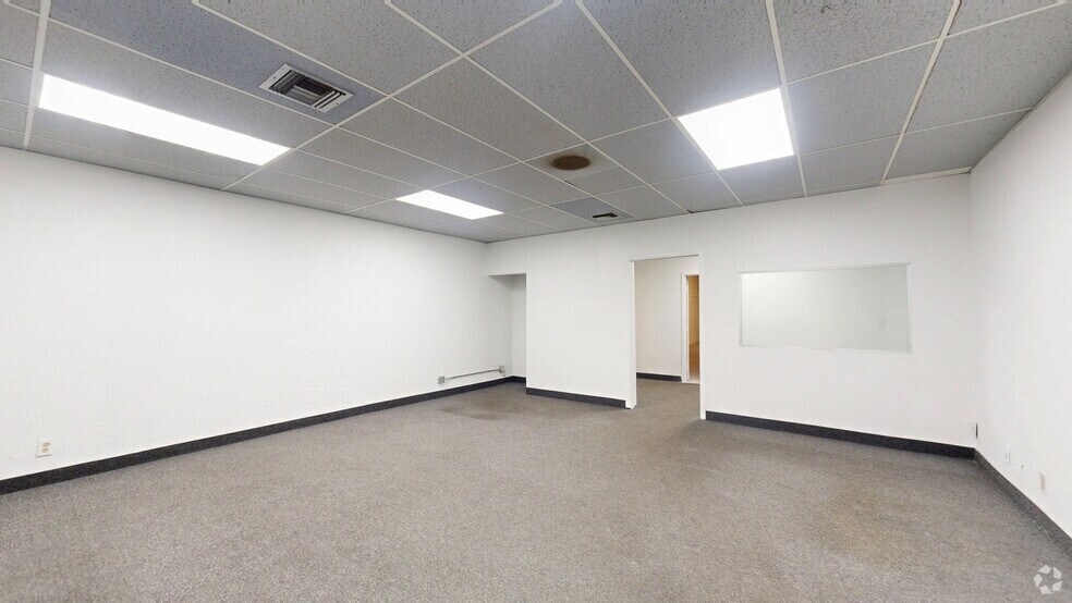 2020 W McNab Rd, Fort Lauderdale, FL à louer - Numérisation 3D Matterport – Image 2 sur 27