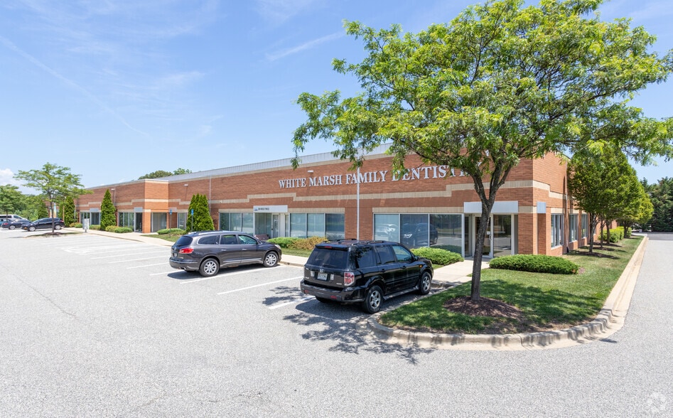 White Marsh Blvd, Middle River, MD à louer - Photo principale – Image 1 sur 23