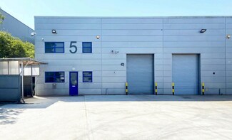 Plus de détails pour Enterprise Way, Hemel Hempstead - Industriel/Logistique à louer