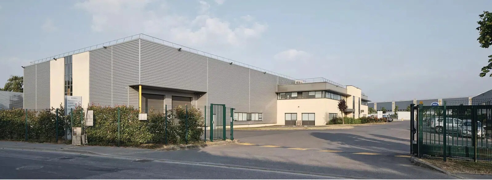 Industriel/Logistique dans Le Mesnil-Amelot à louer Photo de l’immeuble– Image 1 sur 15