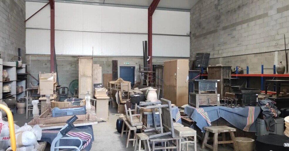 Bureau dans Limours à louer - Photo intérieure – Image 3 sur 8