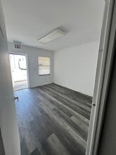 12505 66th St N, Largo, FL à louer Photo intérieure– Image 2 sur 3
