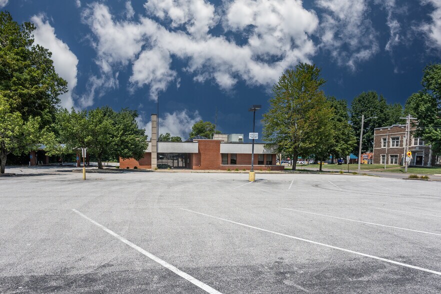 1520 Washington Ave, Alton, IL à vendre - Photo de l’immeuble – Image 2 sur 22