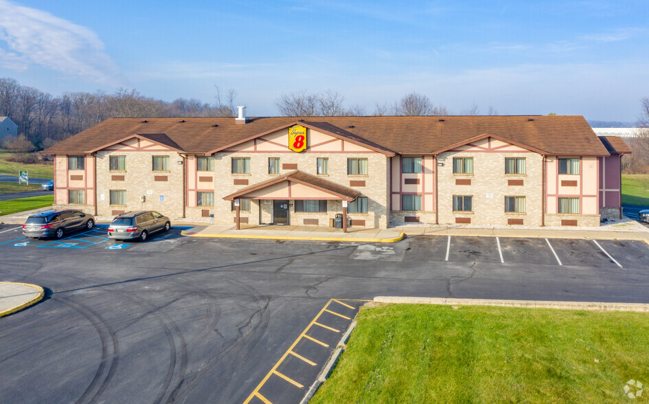 2160 Golden Key Rd, Kutztown, PA à vendre - Photo de l’immeuble – Image 2 sur 4