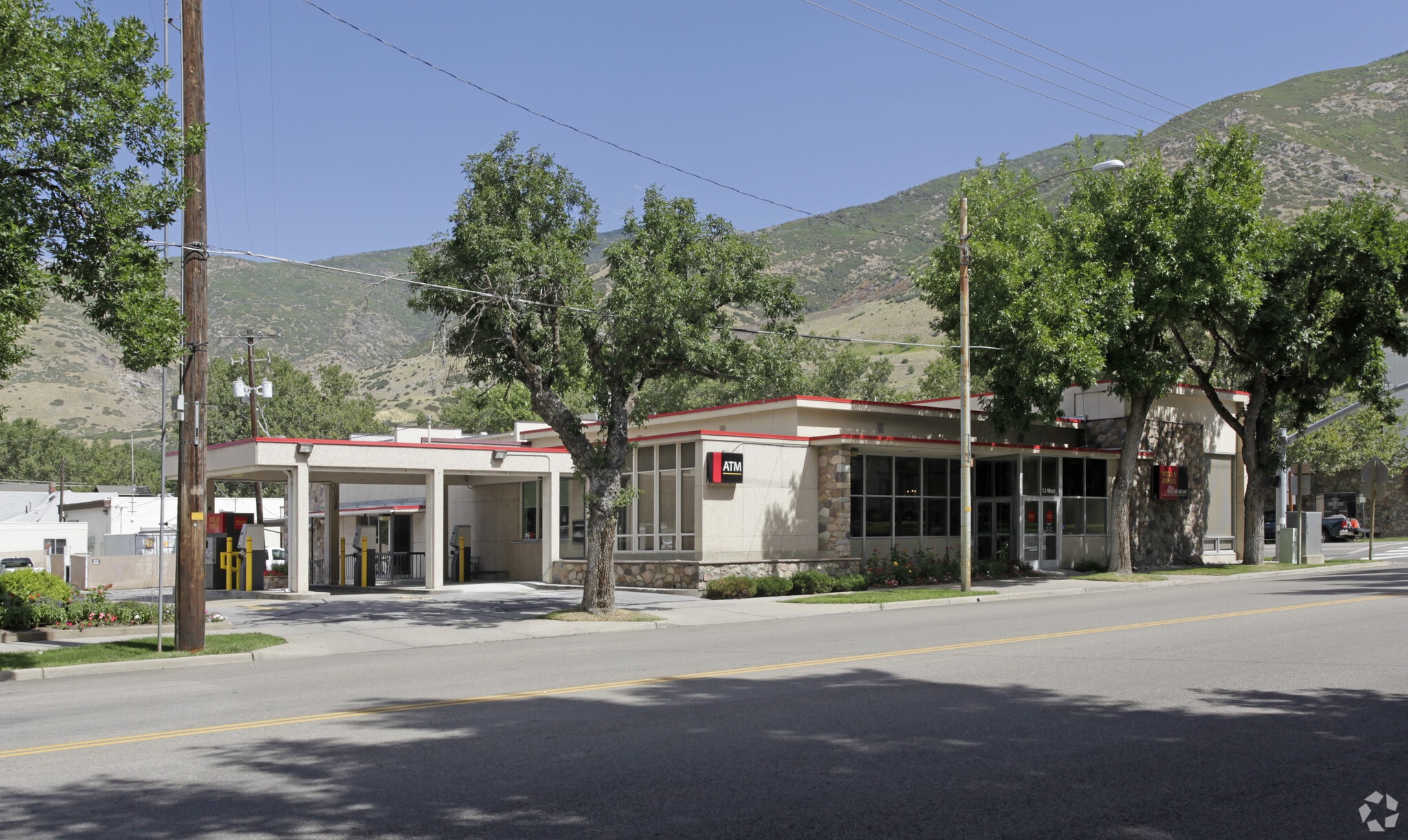 12 W State St, Farmington, UT à vendre Photo principale– Image 1 sur 5