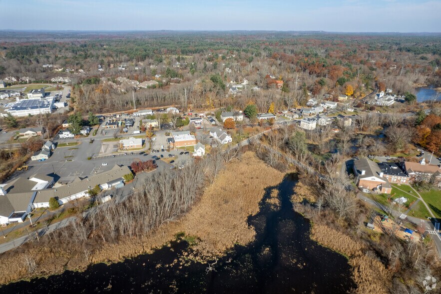 260 Boston Post Rd, Wayland, MA à louer - Photo de l’immeuble – Image 2 sur 14