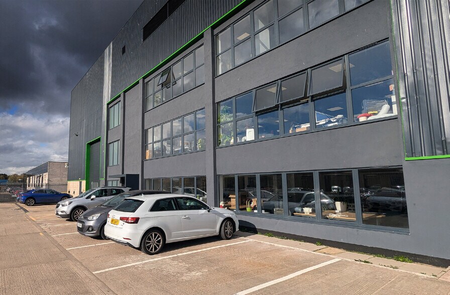 Herald Way, Coventry à vendre - Photo de l’immeuble – Image 2 sur 6
