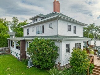Plus de détails pour 317 E Park Ave, Minocqua, WI - Hôtellerie à vendre