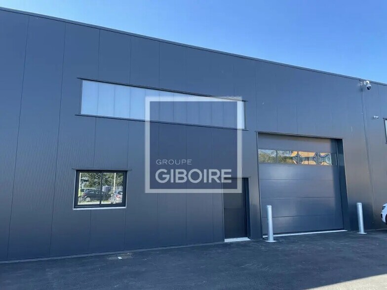 Industriel/Logistique dans Guichen à louer - Photo de l’immeuble – Image 2 sur 12