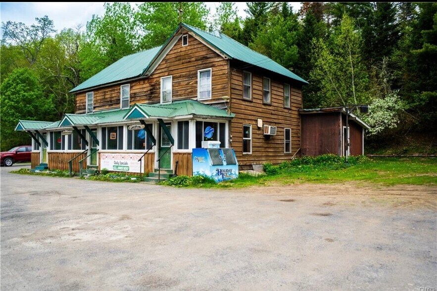 3655 State Route 8, Ohio, NY à vendre - Photo de l’immeuble – Image 2 sur 6