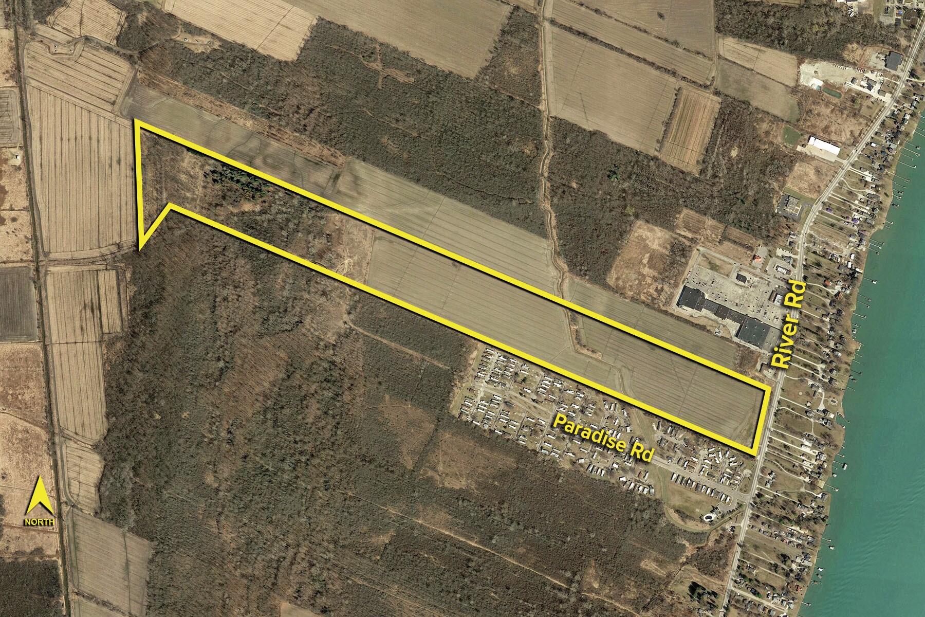 6824 S River Rd, Marine City, MI à vendre Photo de l’immeuble– Image 1 sur 2