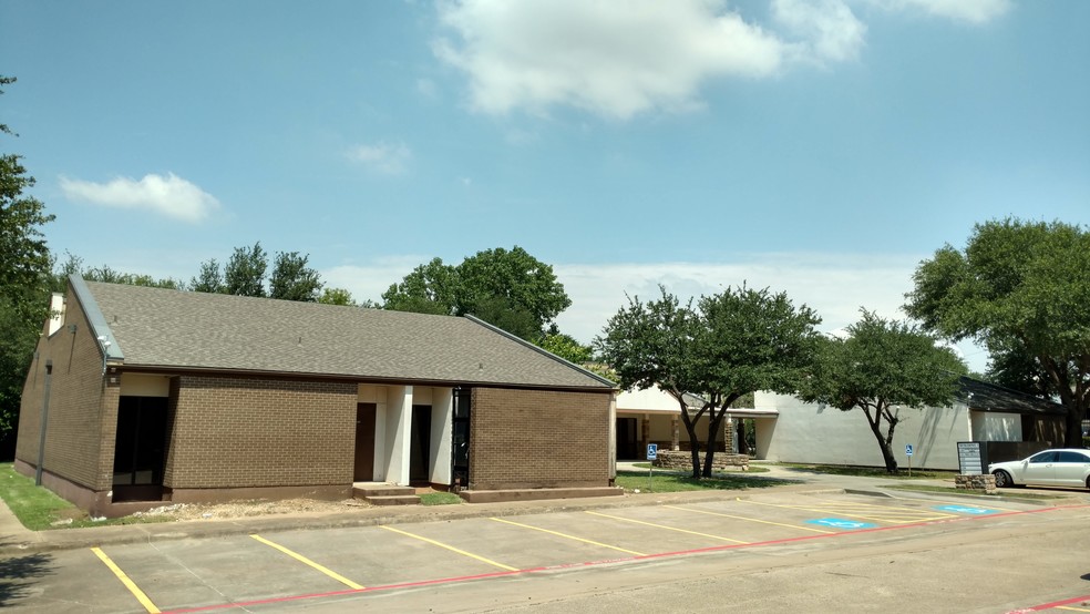 2801 Osler Dr, Grand Prairie, TX à louer - Photo de l’immeuble – Image 3 sur 8