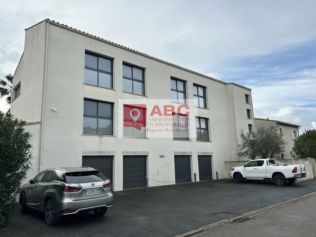 Plus de détails pour Bureau à louer