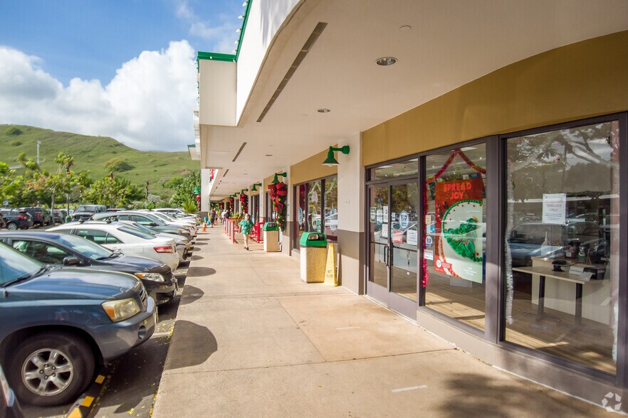 108 Hekili St, Kailua, HI à louer - Photo de l’immeuble – Image 3 sur 4