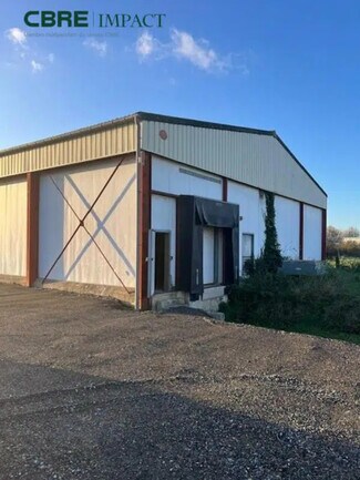 Plus de détails pour Local d'activités à louer