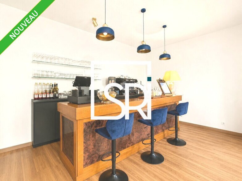 Local commercial dans Châtel-Guyon à vendre - Photo intérieure – Image 2 sur 12