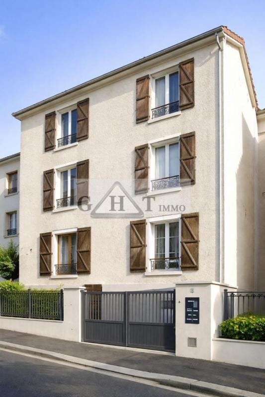 Bureau dans Montreuil à vendre Photo de l’immeuble– Image 1 sur 2