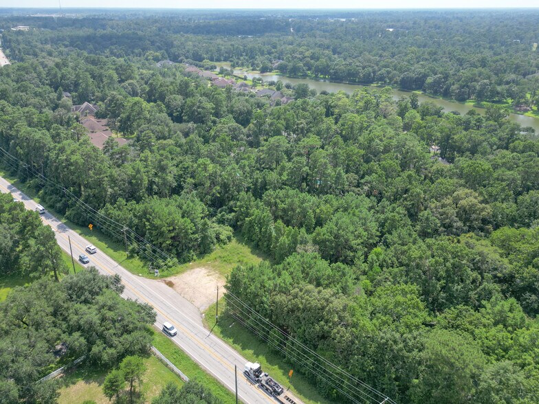 37119 FM 149 Rd, Pinehurst, TX à vendre - Photo de l’immeuble – Image 2 sur 9