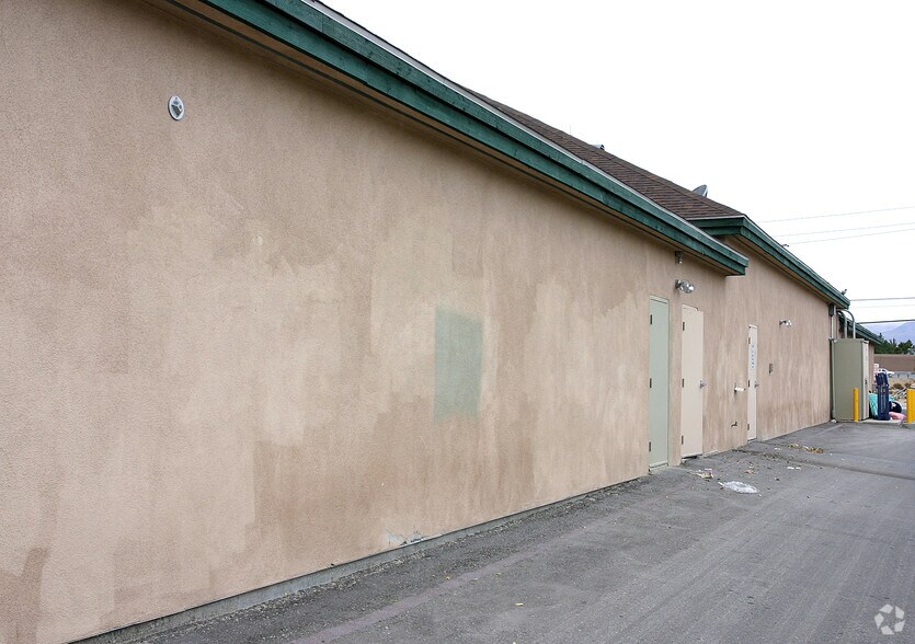 6650 Vegas Dr, Las Vegas, NV à louer - Photo de l’immeuble – Image 3 sur 5