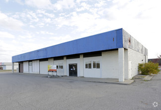 Plus de détails pour 1901 W Lincoln Ave, Fergus Falls, MN - Local commercial à vendre