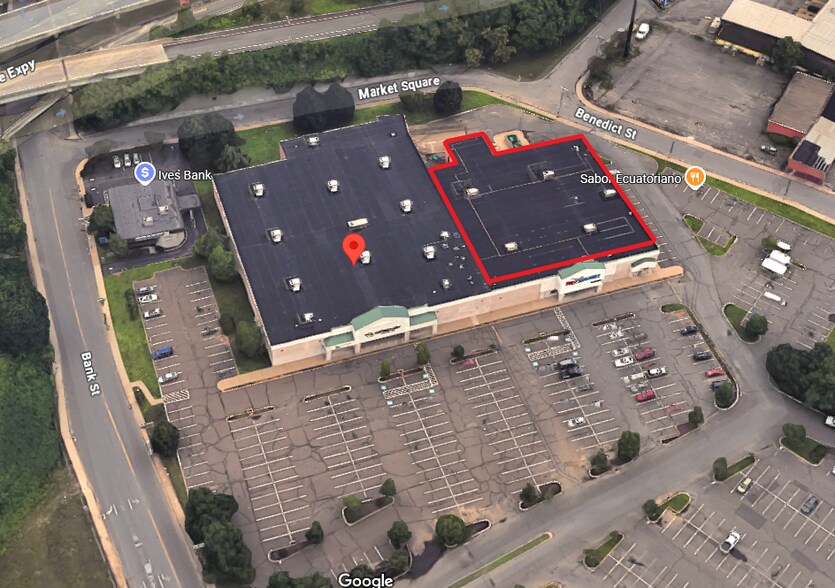 425-575 Bank St, Waterbury, CT à louer - Photo de l’immeuble – Image 2 sur 7
