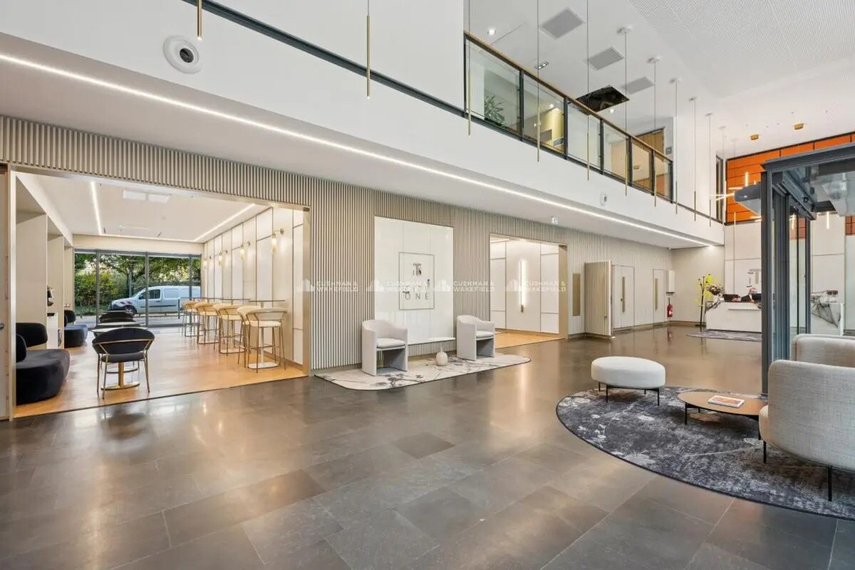 Bureau dans Lyon à louer Photo principale– Image 1 sur 19