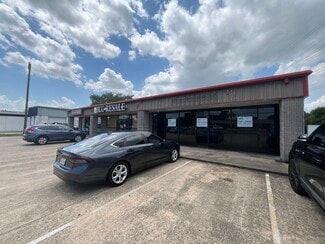 Plus de détails pour 812 W Main St, League City, TX - Local commercial à louer