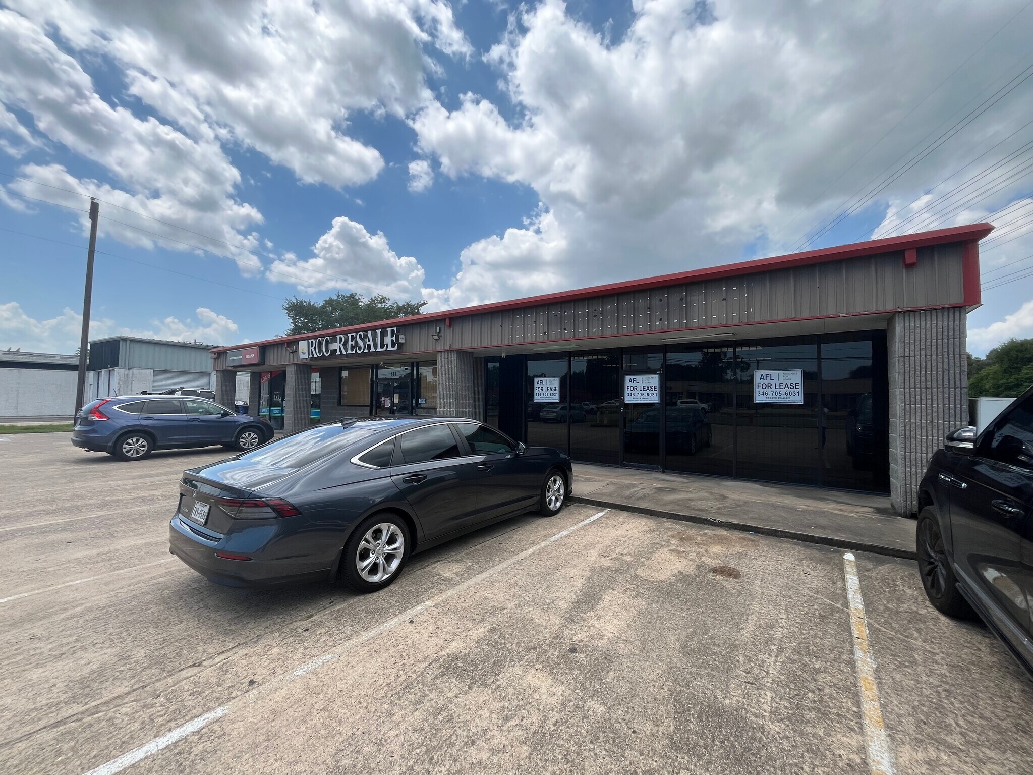 812 W Main St, League City, TX à louer Photo de l’immeuble– Image 1 sur 7