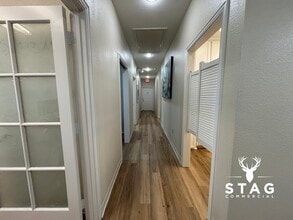 2540 Lillian Miller Pky, Denton, TX à louer Photo intérieure– Image 2 sur 22