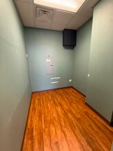 7570 Norman Rockwell Ln, Las Vegas, NV à vendre Photo intérieure– Image 1 sur 14