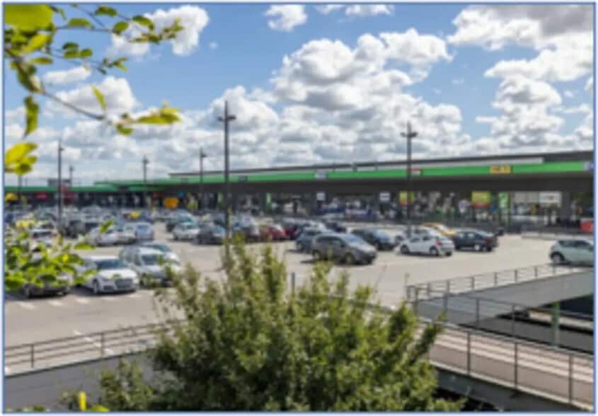 2 Boulevard Du Val Saint-Clair, Hérouville-Saint-Clair à louer - Photo de l’immeuble – Image 3 sur 13