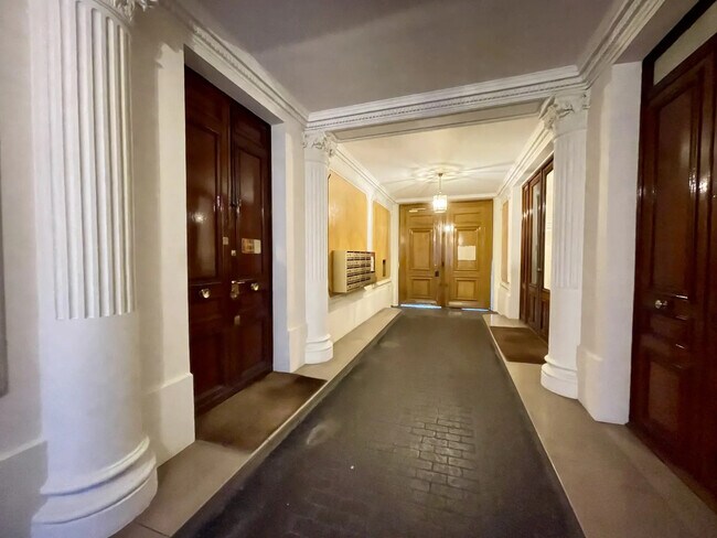 Plus de détails pour Bureau à louer