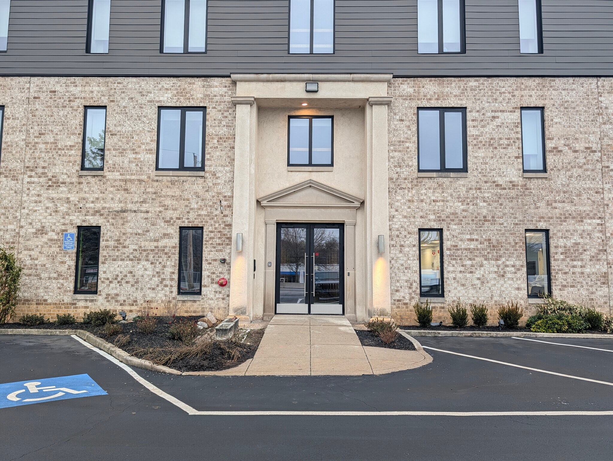 319 N Pottstown Pike, Exton, PA à louer Photo de l’immeuble– Image 1 sur 6