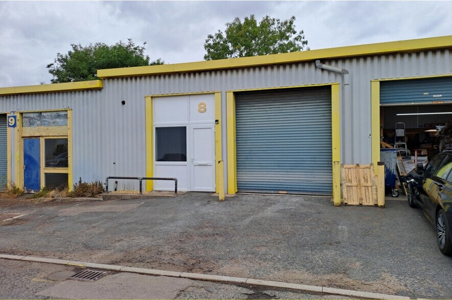 Wilbury Way, Hitchin à vendre - Photo de l’immeuble – Image 1 sur 5